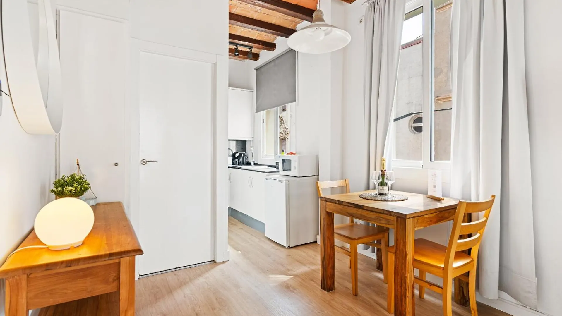Lodging Apartments Beach Studio 22 Barcelona 0*,  Hiszpania